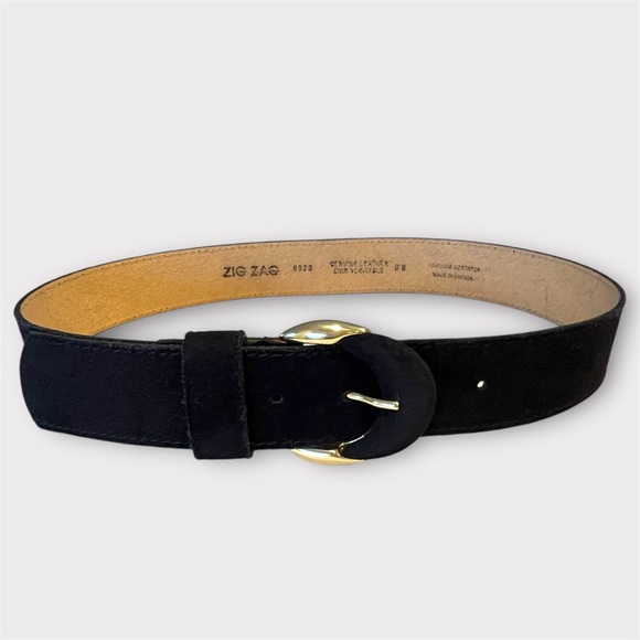 Vintage 90s Black Suede Belt with Gold Half Wrapped Buckle - Picture 3 of 11